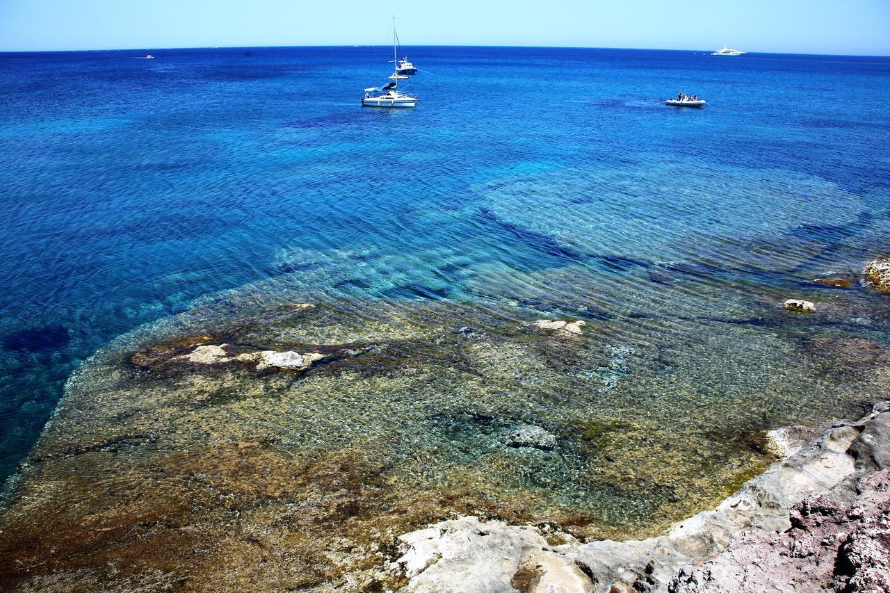 Castello Tafuri Hotel Portopalo Di Capo Passero Luaran gambar