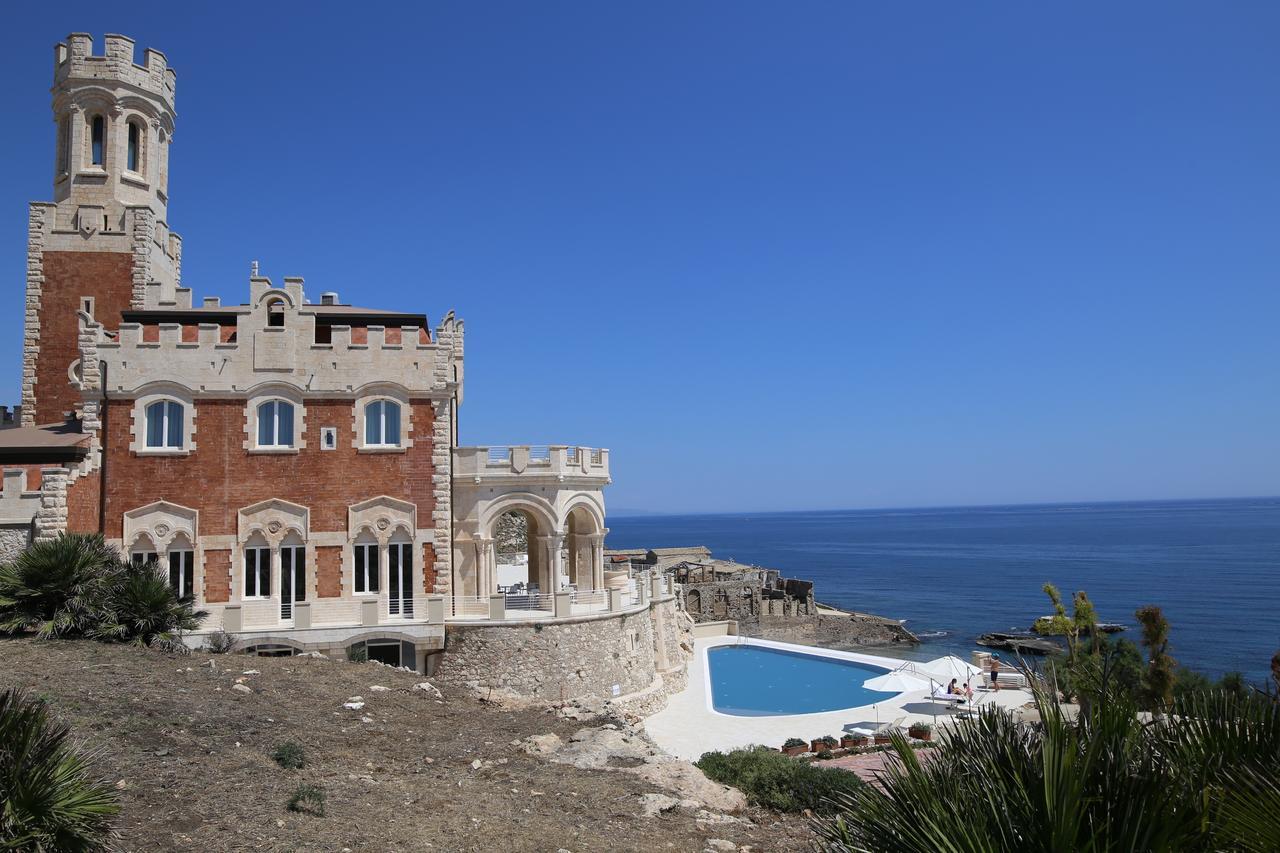 Castello Tafuri Hotel Portopalo Di Capo Passero Luaran gambar