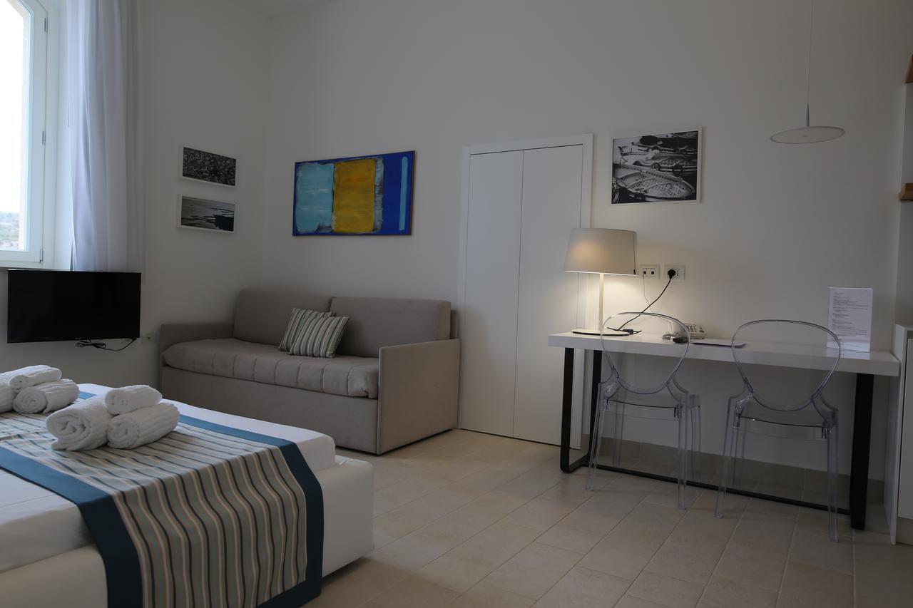 Castello Tafuri Hotel Portopalo Di Capo Passero Luaran gambar